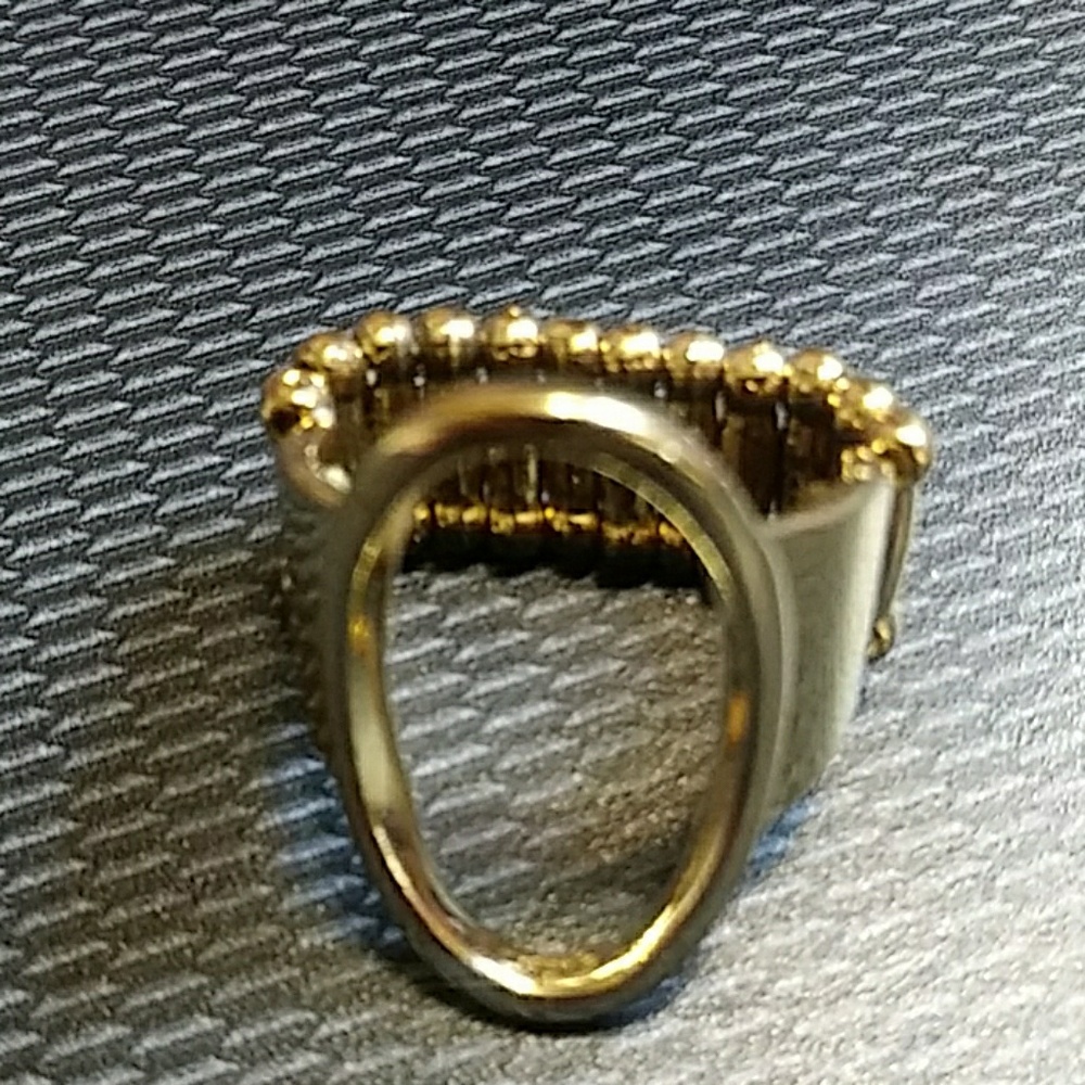 Gold ring